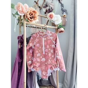 New Magic Box Sunset Shells + Starfish Flutter Rash Guard Swimsuit 5